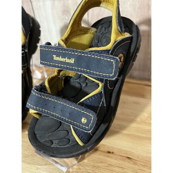 TIMBERLAND BOYS GIRLS SZ 10 SANDALS Y - Picture 2 of 8